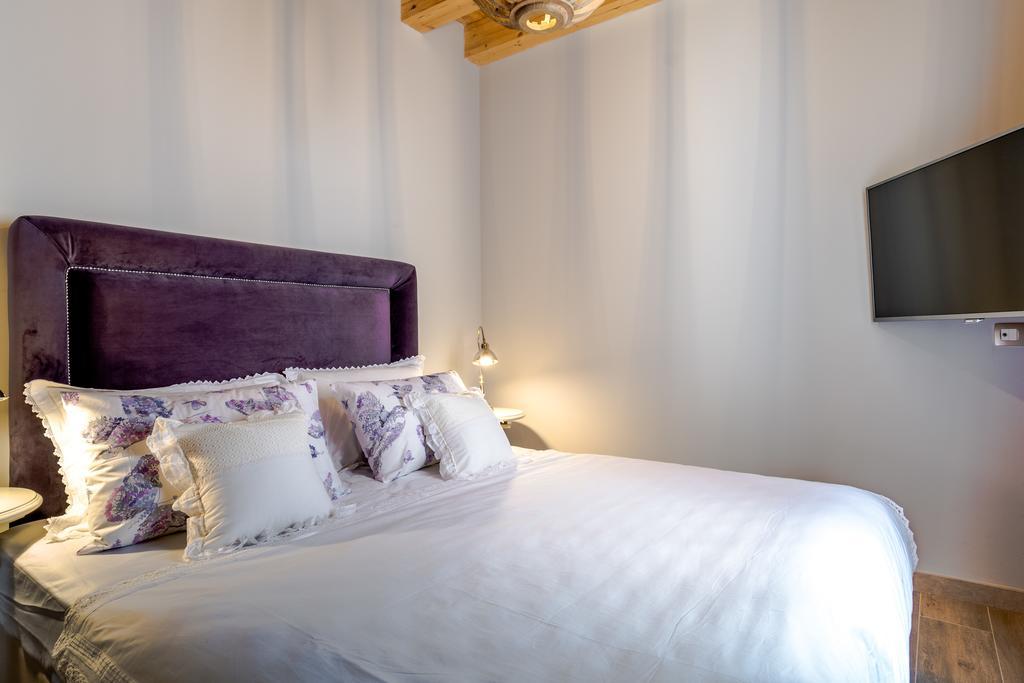 Heritage Suites Zanini Hvar Town Esterno foto